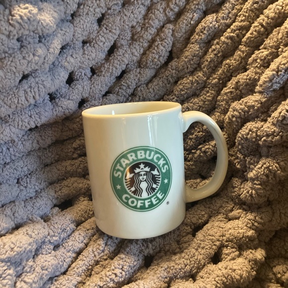 Iconic STARBUCKS Coffee Mug - Picture 2 of 3